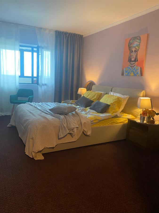 Victoriei Deluxe Suites Bukarest Kültér fotó