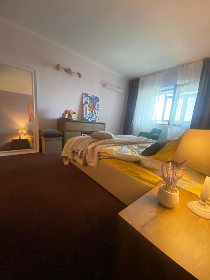 Victoriei Deluxe Suites Bukarest Kültér fotó