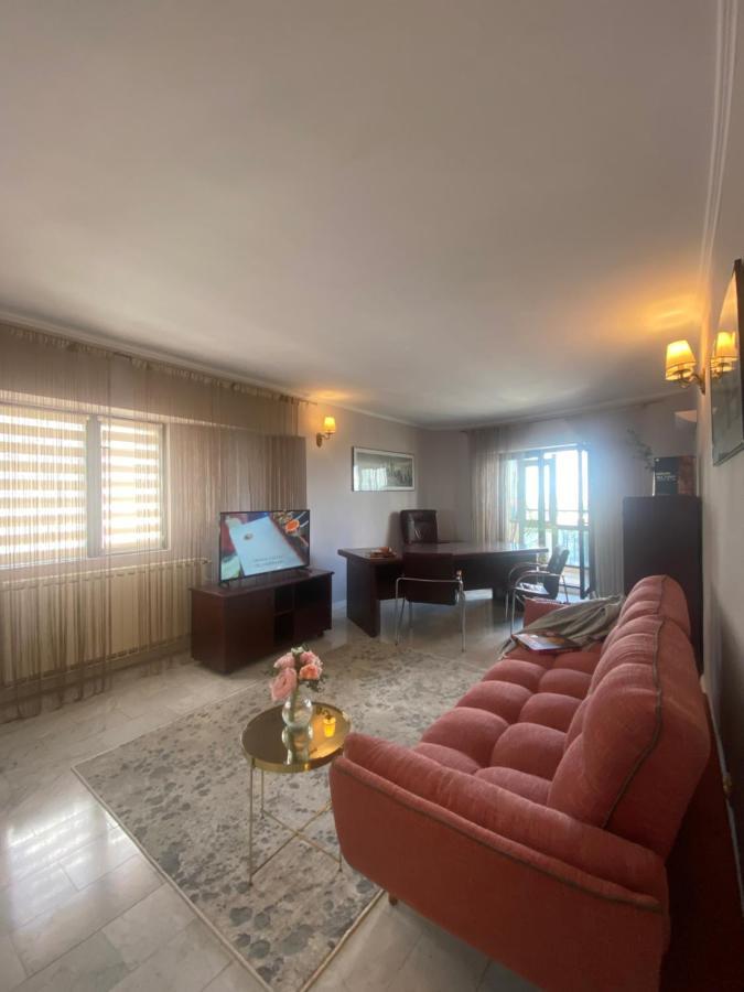 Victoriei Deluxe Suites Bukarest Kültér fotó