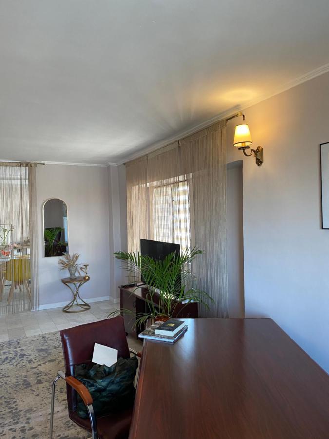 Victoriei Deluxe Suites Bukarest Kültér fotó